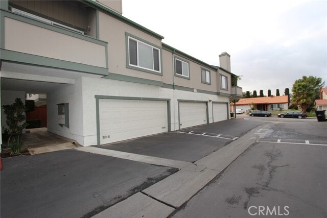 Building Photo - 1126 Cleghorn Dr