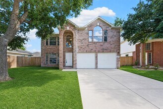 Building Photo - 17243 Valemist Ct