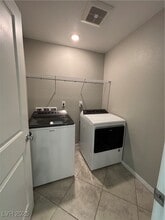 Building Photo - 2456 Bagnara Pl