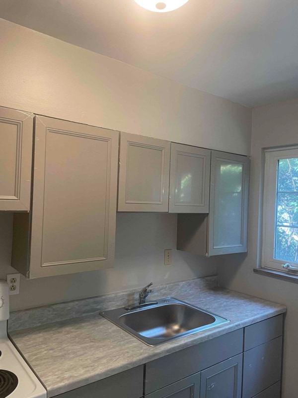 Building Photo - 1150 Sells Ave