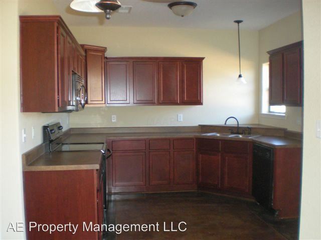Building Photo - 240 Red Cedar Cv