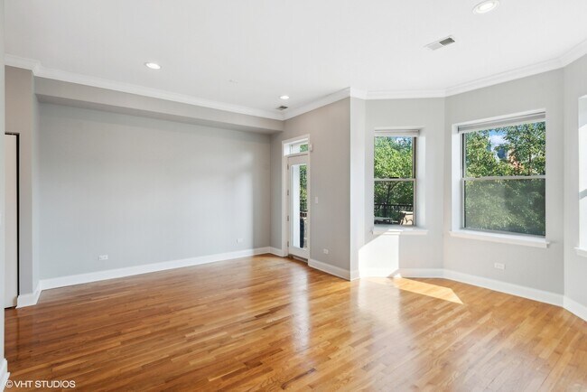Foto del edificio - 510 E Oakwood Blvd