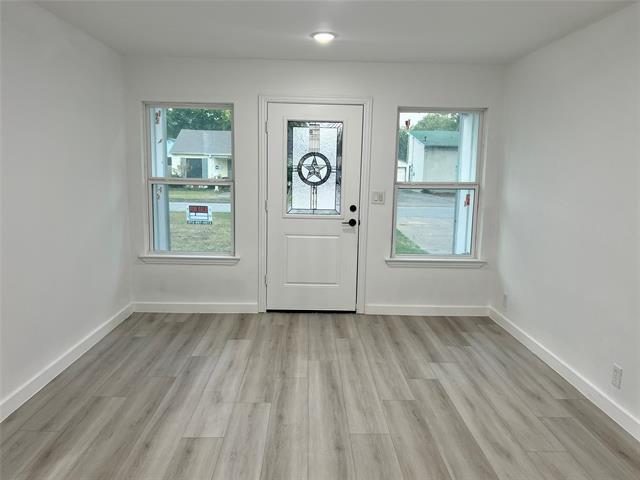 Foto del edificio - 3909 Carnation Ave