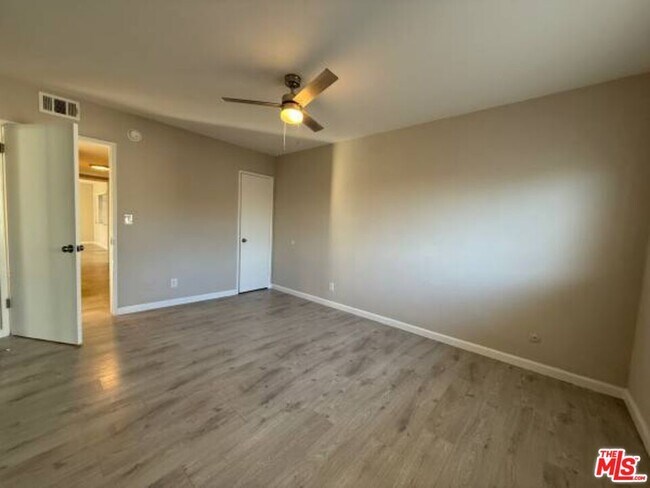 Foto del edificio - 2020 S Preuss Rd