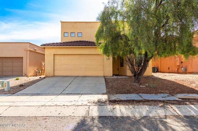 7560 E Truces Pl photo'
