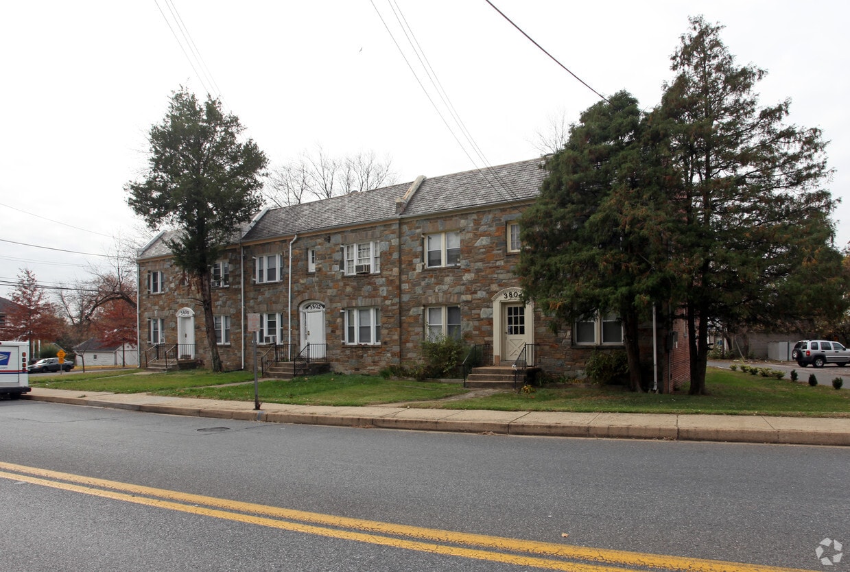 38003804 38th St, Cottage City, MD 20722 Apartments in Cottage City
