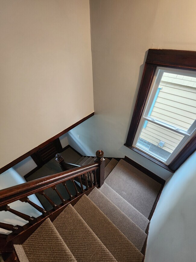 Foto del edificio - 260 Tennyson Ave