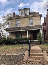 Building Photo - 5441 Enright Ave