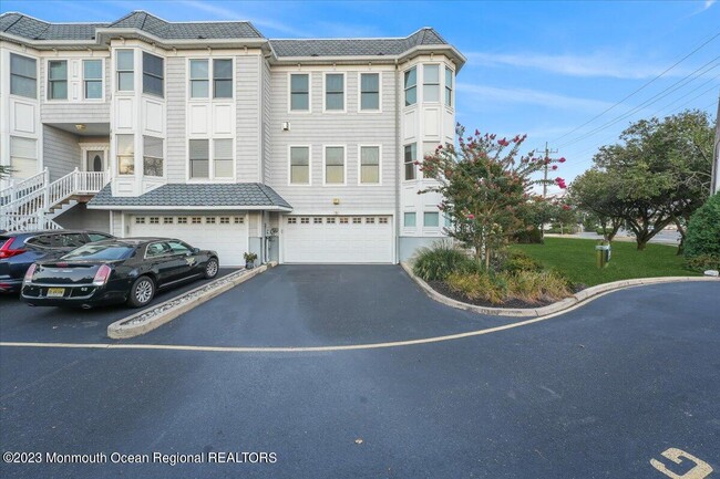 Building Photo - 303 NJ-35