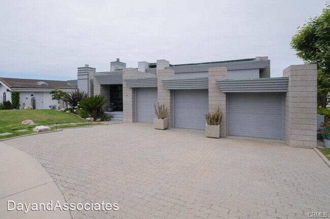 Building Photo - 3 br, 3 bath House - 30003 Via Victoria