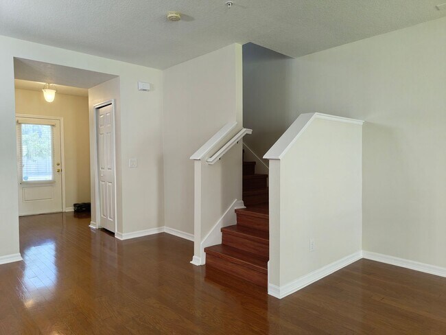 Foto del edificio - Three Bedroom Townhome at Cypress Lakes in Kissimmee