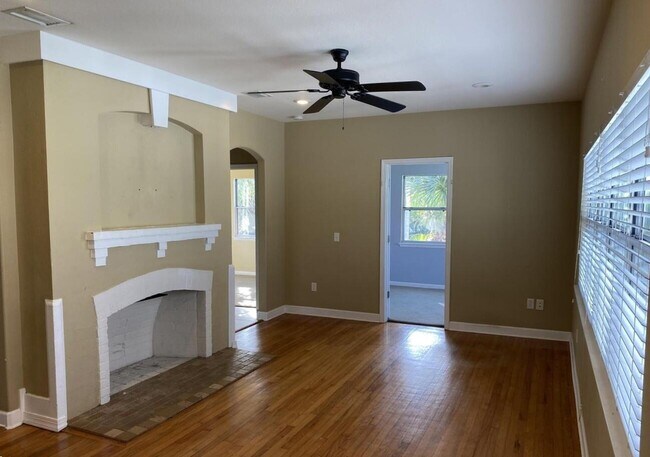 Foto del edificio - 1501 Shannon Ave