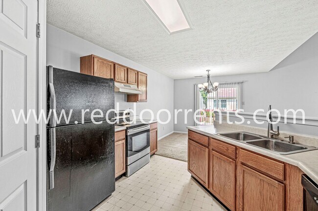 Foto del edificio - Beautiful 3 bedroom, 2.5 bathroom home in ...