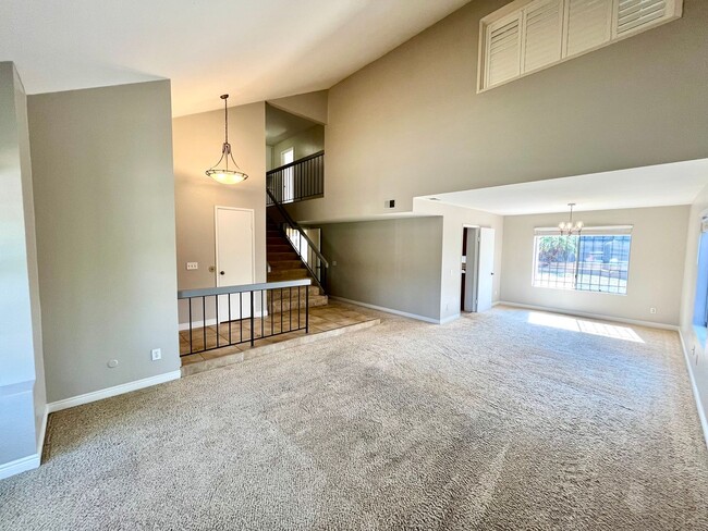 Foto del edificio - Beautiful 4B 2.5BA home in Chula Vista