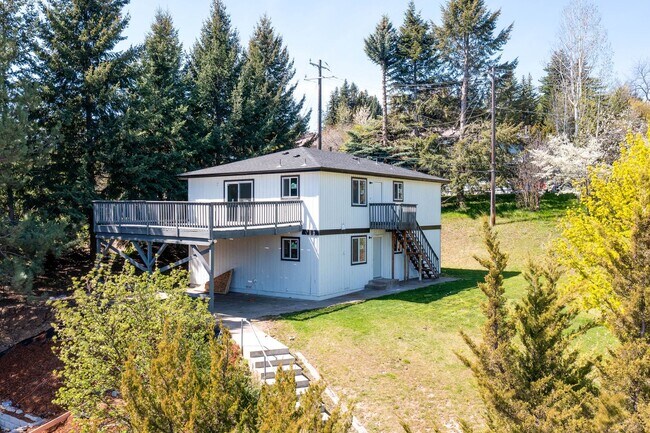 Foto del edificio - 815 SW State St