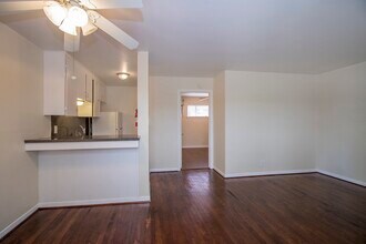 Building Photo - 8803 Timberside Dr