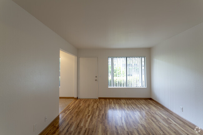 1HAB, 1BA - 650 ft² - Casa Vista Apartments