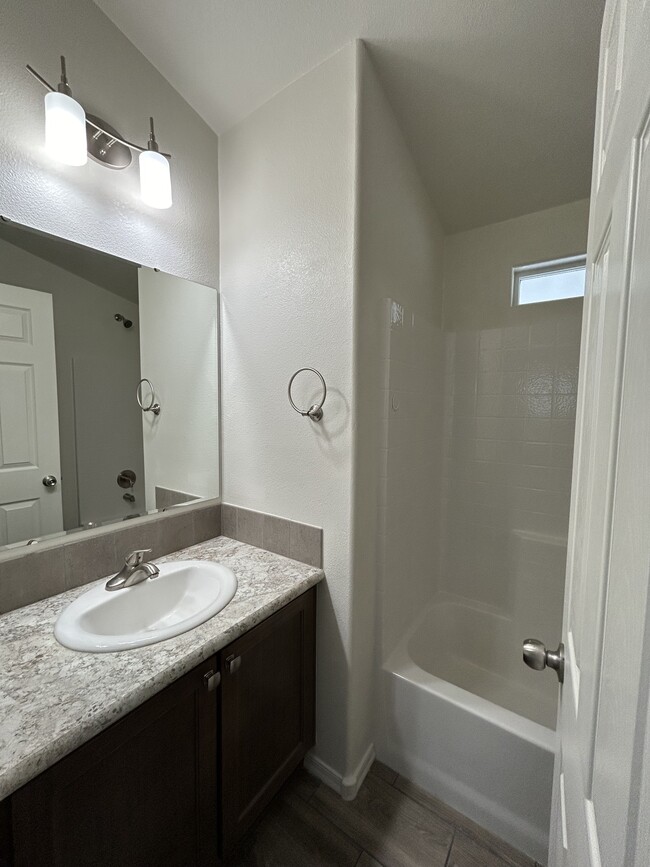 bathroom - Garden West Estates (55+ Senior)