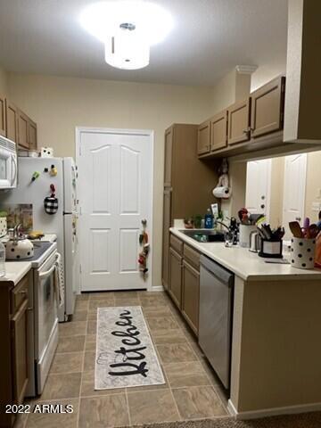 Building Photo - 16013 S Desert Foothills Pkwy