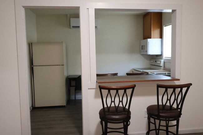 Building Photo - The Casita — Cozy 1-Bedroom Home with Utilities Included