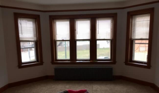 Building Photo - 4229 S Sacramento Ave