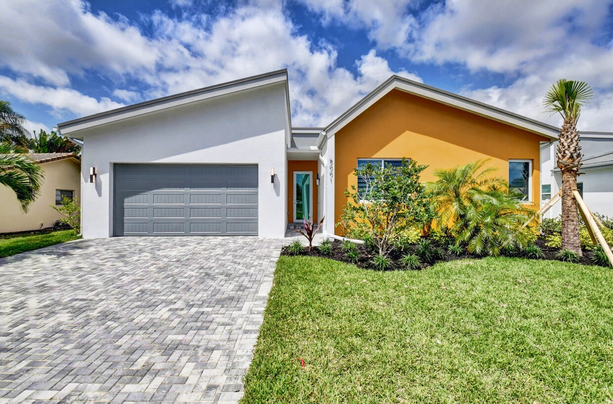 Photo - 5067 NW 3rd Ave (Boca Raton, FL)