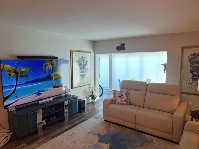 Foto del edificio - 199 Whispering Sands Dr
