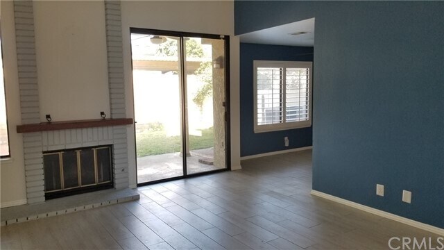 Foto del edificio - 1031 S Palmetto Ave