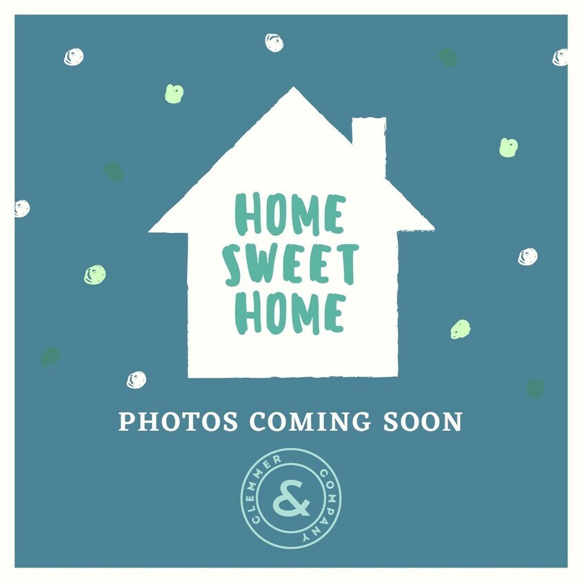 Foto principal - Spacious home near Bakersfield College & B...