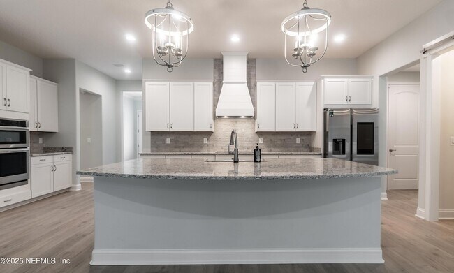 Foto del edificio - 3214 Carolina Rose Ct