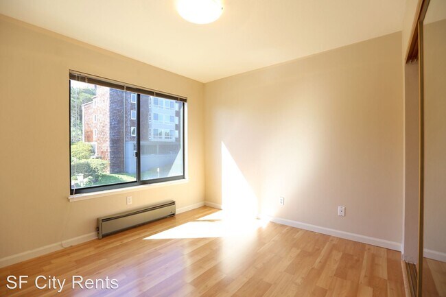 Foto del edificio - 5173 Diamond Heights Blvd