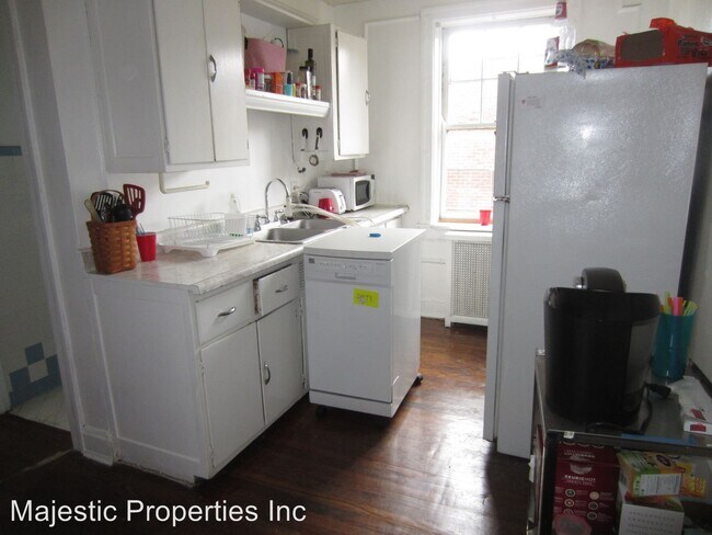 Foto del edificio - 2805 Stratford Ave