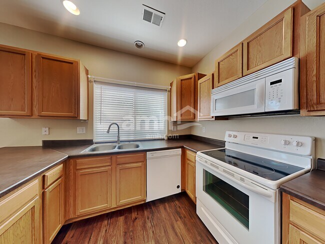 Building Photo - 18644 E 47th Ave