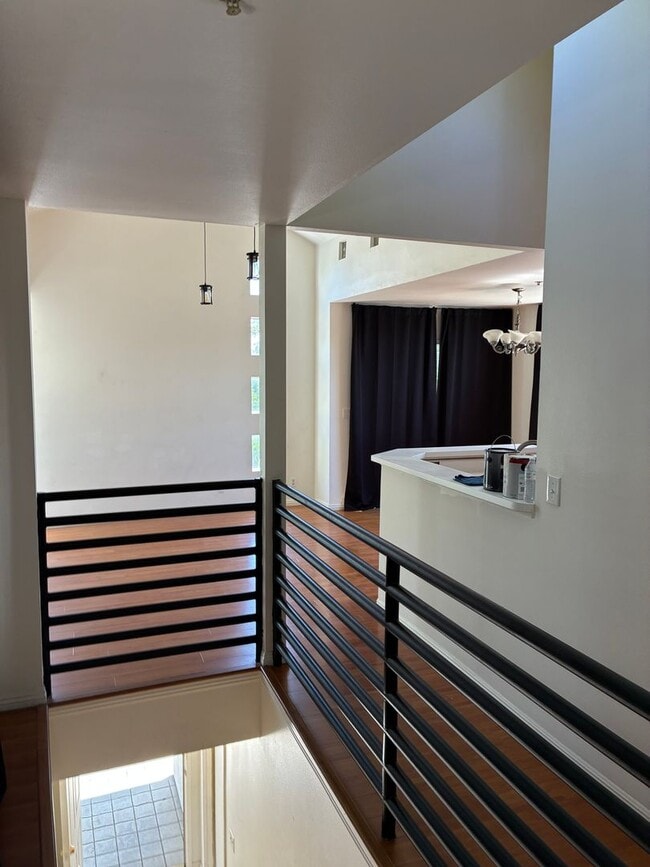 Foto del edificio - 607Ynez