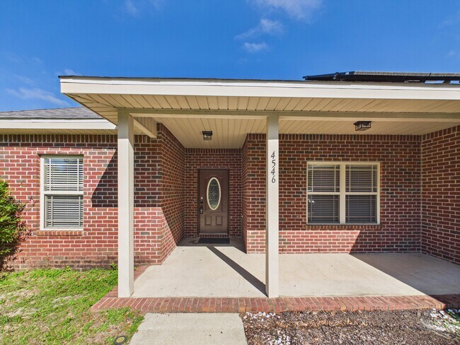 Foto del edificio - 4546 Live Oak Church Rd