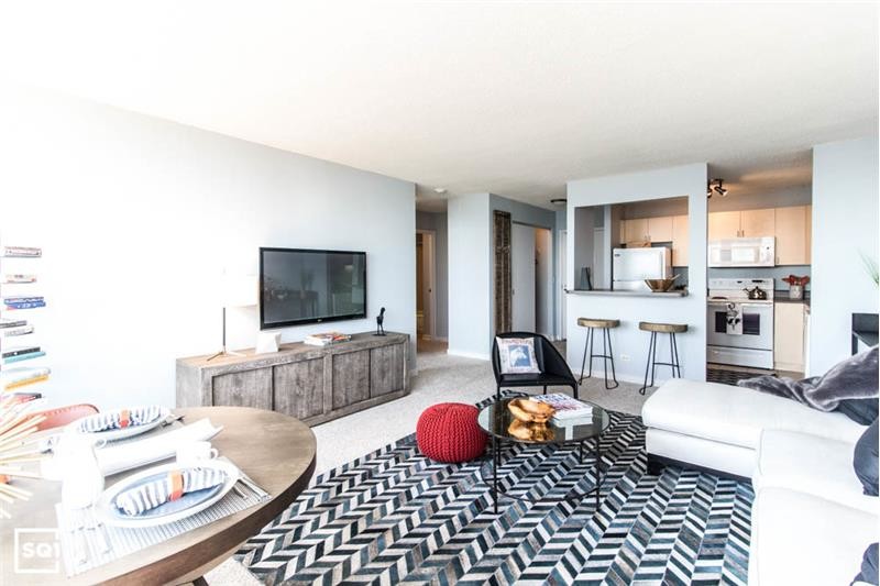Foto principal - 1306 S Michigan Ave
