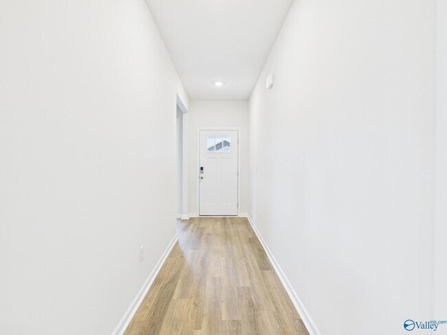 Building Photo - 125 Betty Williams Dr