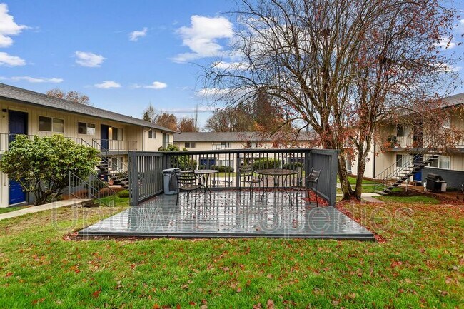 Foto del edificio - 13000 NW Cornell Rd