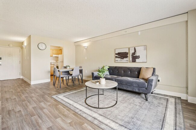 Foto del edificio - 1711 Bellevue Ave