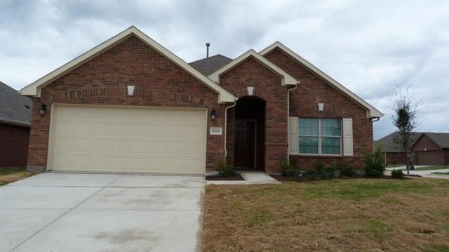 Building Photo - 2213 Willow Creek Dr