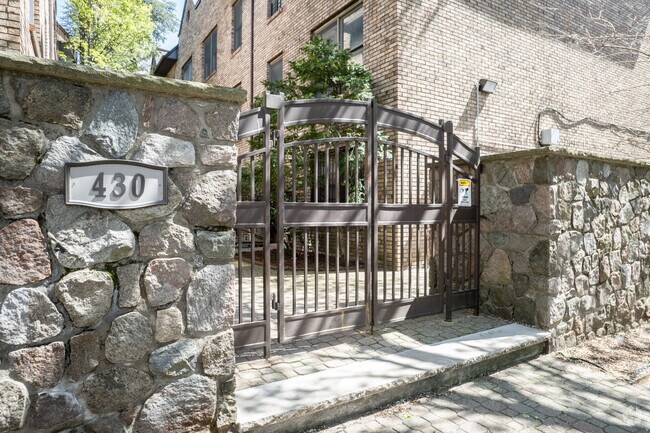 Entrance - 430 Ogden Ave