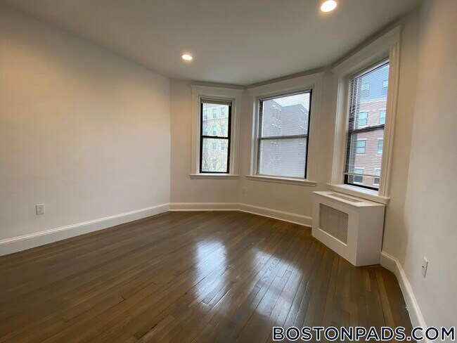 Foto del edificio - 19 Peterborough St