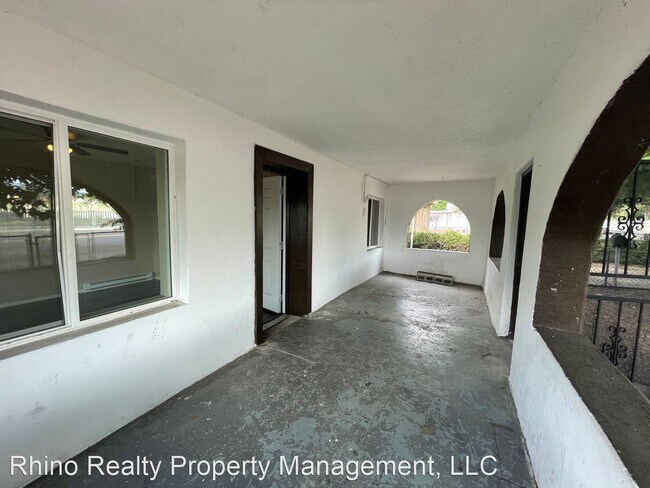 Building Photo - 2 br, 2 bath House - 1717 Edith Blvd NE