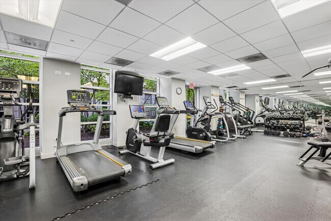 Foto del edificio - 720 N Larrabee St