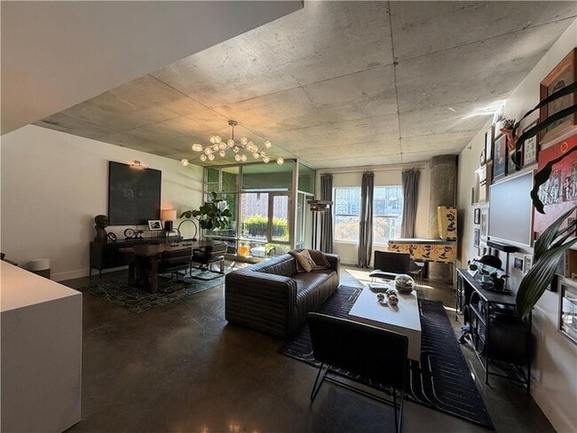 Photo - 845 Spring St NW Apartment