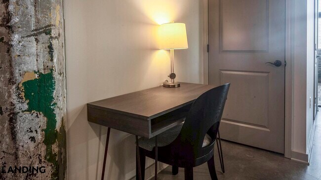 Foto del edificio - 711 N Front St