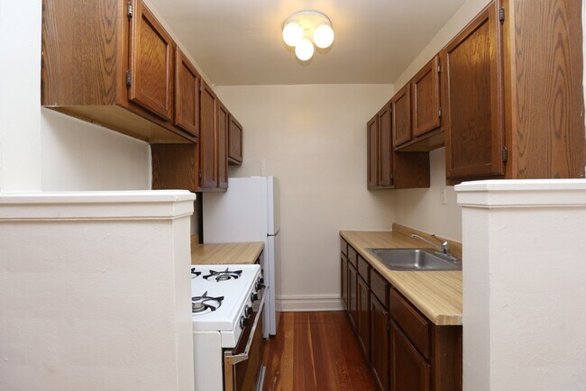 Foto del edificio - 73-373 Hazel Ave