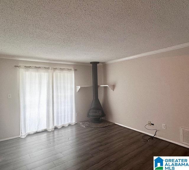 Building Photo - 1303 Woodland Vlg