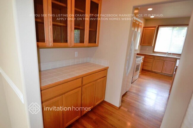 Foto del edificio - 1705 Peach Park Ln