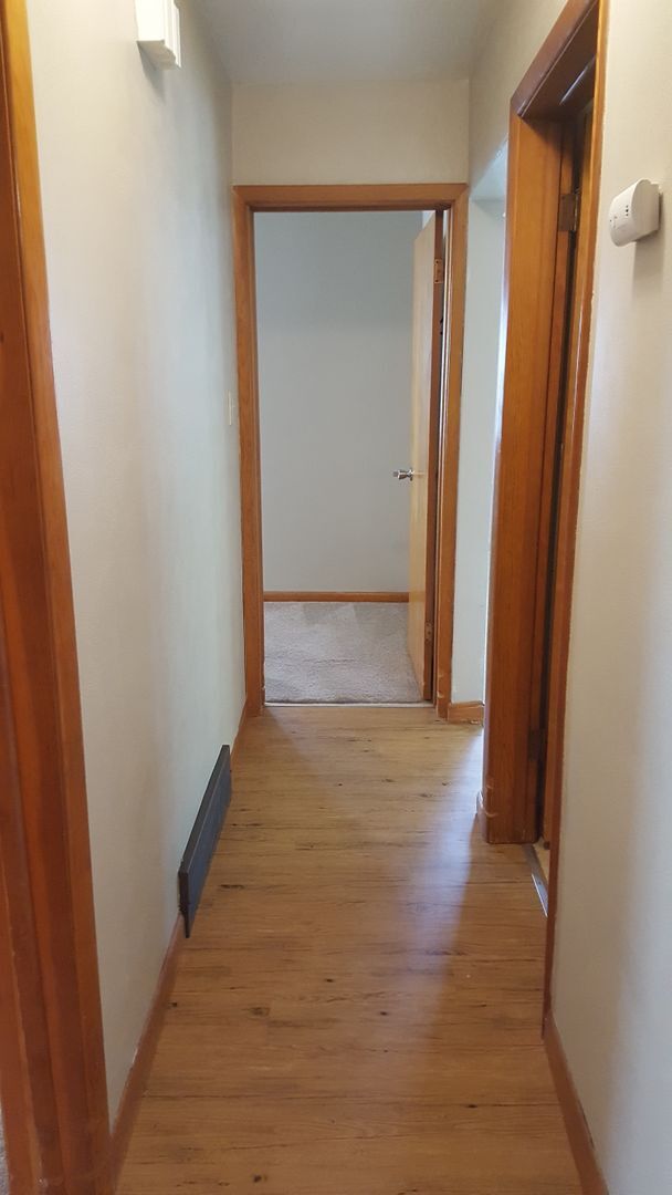 Building Photo - Quiet residential area not far from shopping.